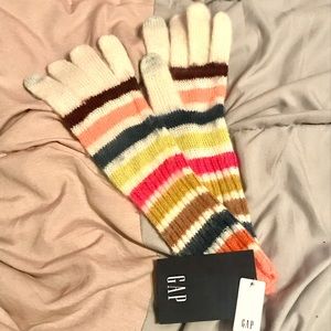 Gap Smartphone Gloves